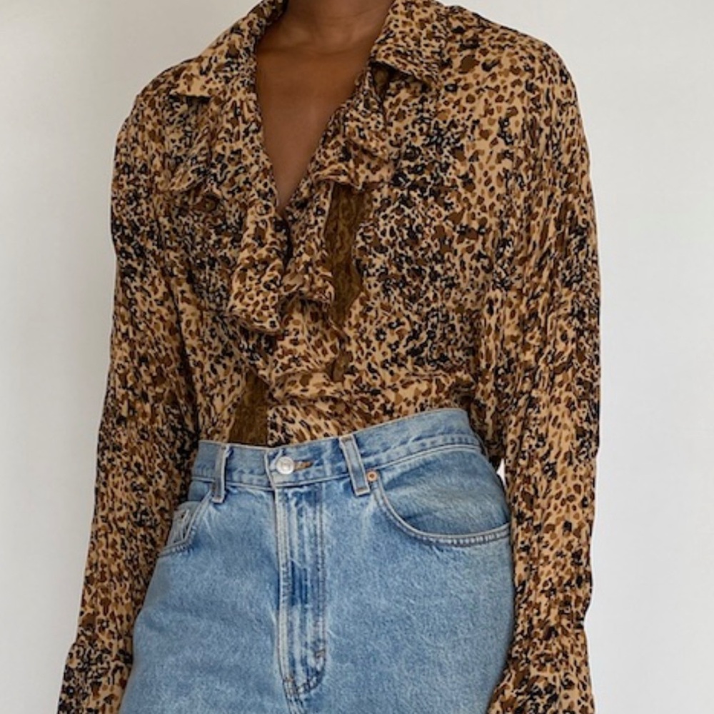 Vintage Leopard Print Ruffle Blouse